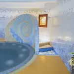 Hradbová 3*