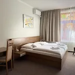 Hradbova Old Town & Hotel Košice