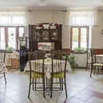 Hradbová 3*