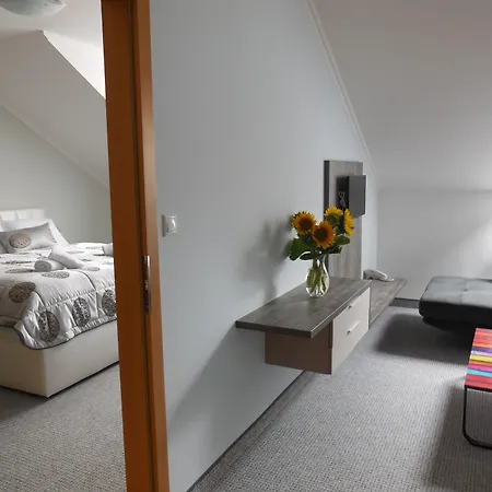 Hradbova Old Town & Hotel