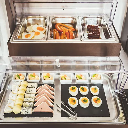 ホテル Hradbova Old Town & コシツェ