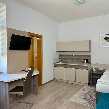 Hradbova Old Town & コシツェ