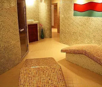 Hradbova Old Town & 3* Kosice