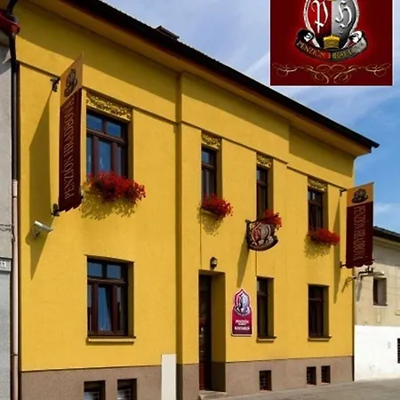 Hradbova Old Town & Hotel