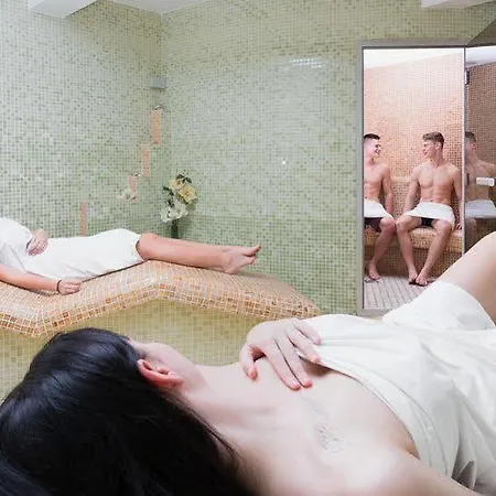 호텔 Hradbova &