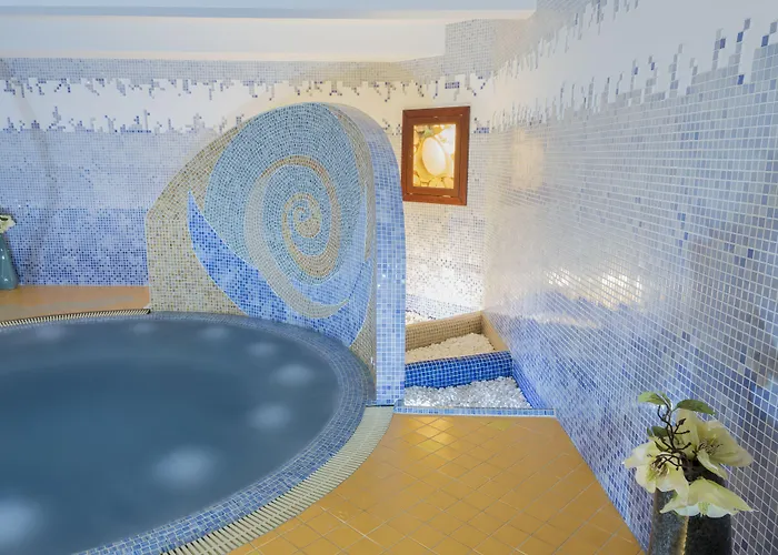 Hradbova Old Town & 3*