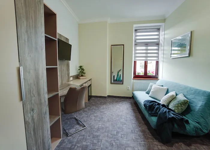 Hradbova Old Town & Szálloda